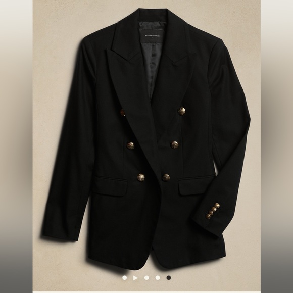 Banana Republic Icon Blazer - Picture 3 of 5